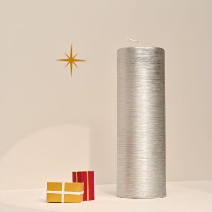 Metallic cylinder candle 40h Silver