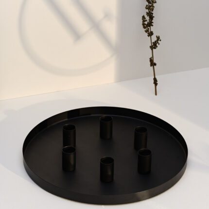 Black magnetic tray