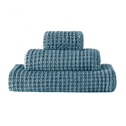 Aura Towels Peacock