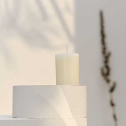 Cylindrical candle 10h Timeless Ivory