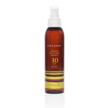 Sara Simar Tan Accelerator Oil