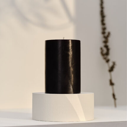 Cylindrical candle 50h Timeless Black